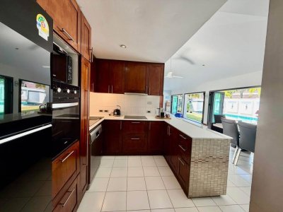 5R0774 ให้เช่า Pool Villa 4 ห้องนอน 3 ห้องน้ำ ราคา 130,000/เดือน โซนกะทู้