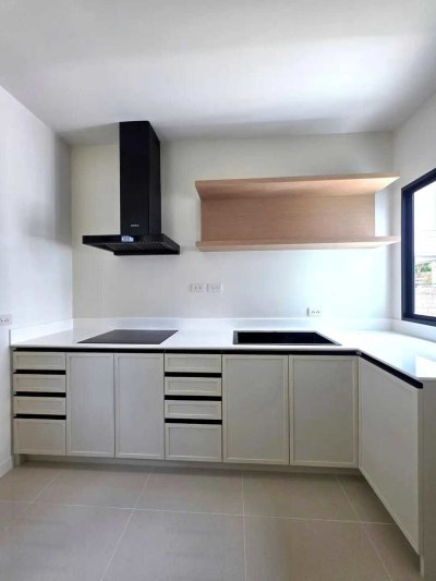 5R0775 ให้เช่าบ้านเดี่ยวสองชั้น 3 ห้องนอน 4 ห้องน้ำ ราคา 100,000/เดือน โซนกะทู้