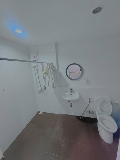 5R0796 ให้เช่าบ้านแฝดสองชั้น 2 ห้องนอน 2 ห้องน้ำ ราคา 28,000/เดือน โซนกะทู้