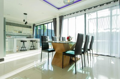 5R0802 ให้เช่า Pool villa 4 ห้องนอน 4 ห้องน้ำ ราคา 100,000/เดือน โซนกะทู้