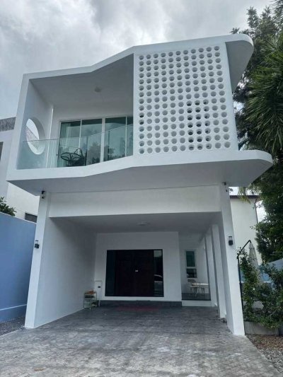5R0811 Pool villa for rent 3 bedroom 3 bathroom 80,000/month at kathu