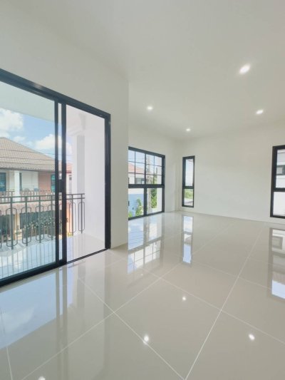 5S0241 This house for sale 4,890,000 baht 3 bedroom 3 bathroom location at kathu