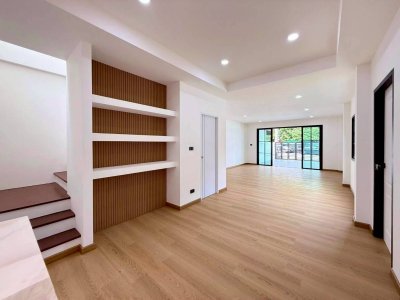 5S0283 This house for sale 4,490,000 baht 3 bedroom 2 bathroom at kathu