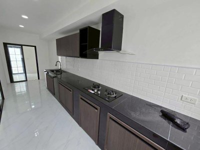 5S0288 ขายบ้านเดี่ยวชั้นเดียว ราคา 6,290,000 บาท 3 ห้องนอน 2 ห้องน้ำ โซนกะทู้