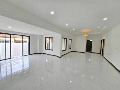 5S0288 ขายบ้านเดี่ยวชั้นเดียว ราคา 6,290,000 บาท 3 ห้องนอน 2 ห้องน้ำ โซนกะทู้