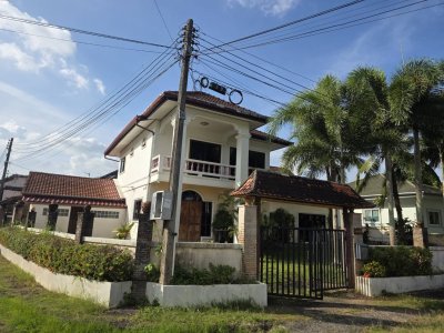 5S0296 This house for sale 8,500,000 baht 5 bedroom 4 bathroom at kathu