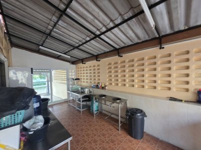 5S0296 This house for sale 8,500,000 baht 5 bedroom 4 bathroom at kathu