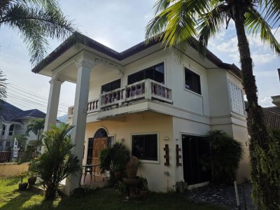 5S0296 This house for sale 8,500,000 baht 5 bedroom 4 bathroom at kathu