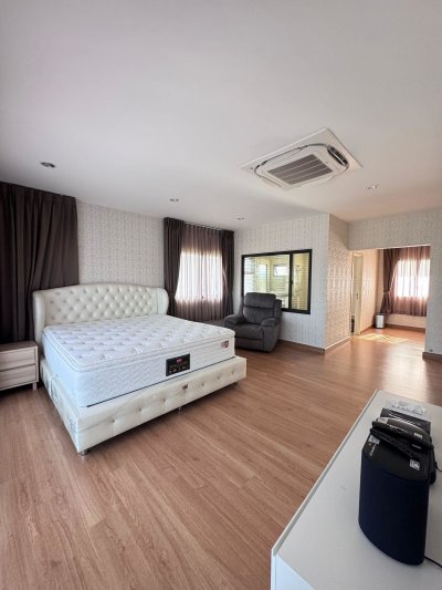 5S0299 This house for sale 15,500,000 baht 4 bedroom 4 bathroom at kathu