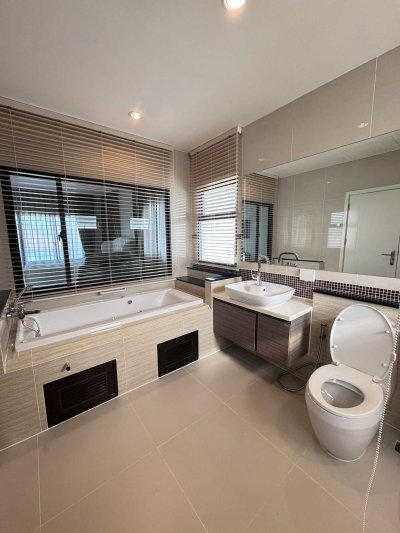 5S0299 This house for sale 15,500,000 baht 4 bedroom 4 bathroom at kathu