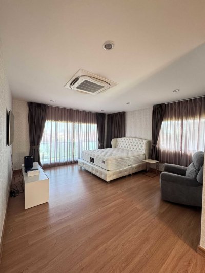 5S0299 This house for sale 15,500,000 baht 4 bedroom 4 bathroom at kathu