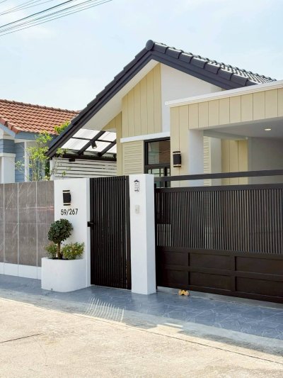 5S0303 This house for sale 4,990,000 baht 3 bedroom 2 bathroom at kathu