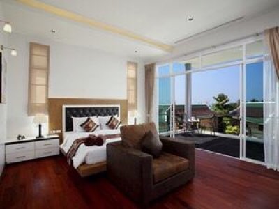 6R0058 ให้เช่า Pool Villa 3 ห้องนอน 4 ห้องน้ำ ราคา 180,000/เดือน โซนกะตะ