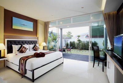 6R0058 ให้เช่า Pool Villa 3 ห้องนอน 4 ห้องน้ำ ราคา 180,000/เดือน โซนกะตะ