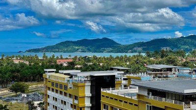 6R0077 Condominium for rent studio room 30,000/month at kata