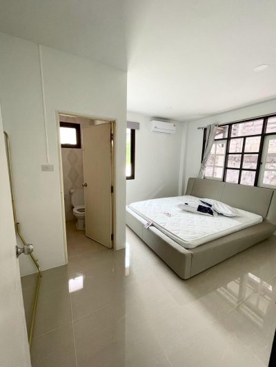 6R0109 This house for rent 3 bedroom 3 bathroom 40,000/month at kata