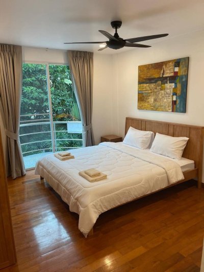 6R0114 House with common pool for rent 3 bedroom 2 bathroom 75,000/month at kata