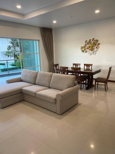 6R0114 House with common pool for rent 3 bedroom 2 bathroom 75,000/month at kata