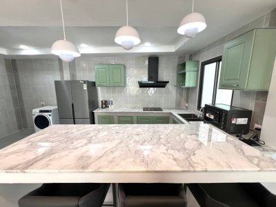 6R0116 ให้เช่า Pool Villa 3 ห้องนอน 3 ห้องน้ำ ราคา 95,900/เดือน โซนกะตะ