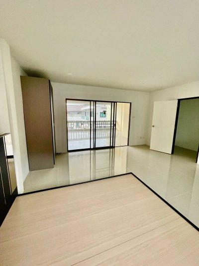 6R0128 This house for rent 2 bedroom 2 bathroom 30,000/month at kata