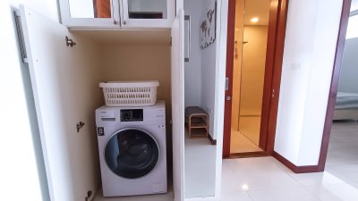 6R0133 คอนโดมิเนียม 2 ห้องนอน 1 ห้องน้ำ ให้เช่าเดือนละ 88,000 บาท โซนกะตะ