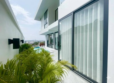 6R0135 ให้เช่า Pool Villa 3 ห้องนอน 4 ห้องน้ำ ราคา 200,000/เดือน โซนกะตะ