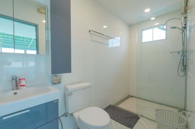 7R0004 House with common pool 2 bedroom 2 bathroom 45,000/month at rawai