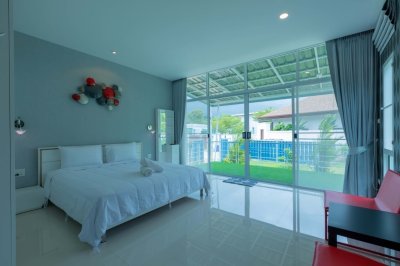 7R0004 House with common pool 2 bedroom 2 bathroom 45,000/month at rawai