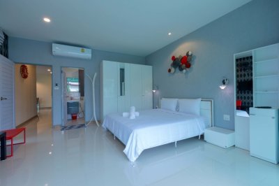 7R0004 House with common pool 2 bedroom 2 bathroom 45,000/month at rawai