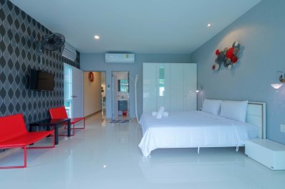 7R0004 House with common pool 2 bedroom 2 bathroom 45,000/month at rawai