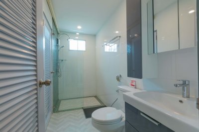 7R0004 House with common pool 2 bedroom 2 bathroom 45,000/month at rawai