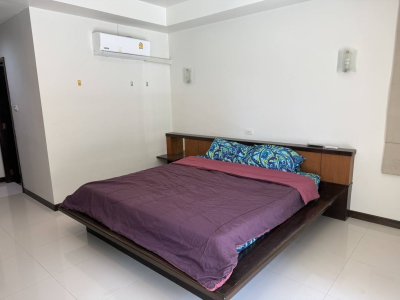 7R0042 House with common pool 2 bedroom 2 bathroom 35,000/month at rawai