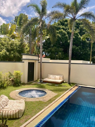 8R0675 Pool villa for rent 4 bedroom 4 bathroom 100,000/month at chalong