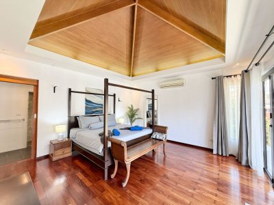 8R0675 Pool villa for rent 4 bedroom 4 bathroom 100,000/month at chalong