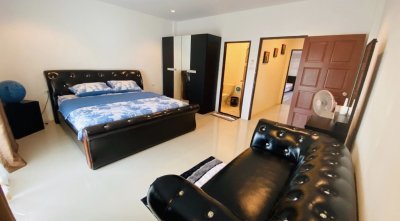 7R0131 ให้เช่าบ้านแฝดสองชั้น 2 ห้องนอน 2 ห้องน้ำ ราคา 30,000/เดือน โซนราไวย์ 7R0131 ให้เช่าบ้านแฝดสองชั้น 2 ห้องนอน 2 ห้องน้ำ ราคา 30,000/เดือน โซนราไวย์