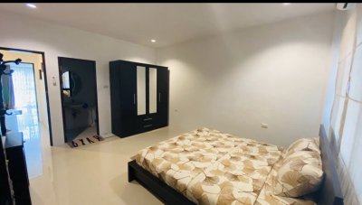 7R0131 ให้เช่าบ้านแฝดสองชั้น 2 ห้องนอน 2 ห้องน้ำ ราคา 30,000/เดือน โซนราไวย์ 7R0131 ให้เช่าบ้านแฝดสองชั้น 2 ห้องนอน 2 ห้องน้ำ ราคา 30,000/เดือน โซนราไวย์