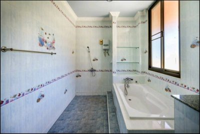 7R0164 ให้เช่า pool villa 5 ห้องนอน 5 ห้องน้ำ ราคา 120,000/เดือน โซนราไวย์