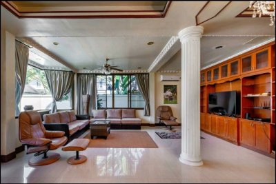 7R0164 ให้เช่า pool villa 5 ห้องนอน 5 ห้องน้ำ ราคา 120,000/เดือน โซนราไวย์