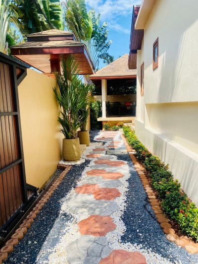 7R0175 ให้เช่า pool villa 3 ห้องนอน 4 ห้องน้ำ ราคา 80,000/เดือน โซนราไวย์