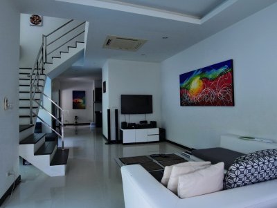 7R0179 This pool villa 2bedroom 3bathroom 85,000/month the house location at Rawai