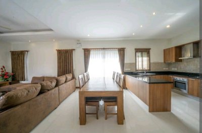 7R0185 ให้เช่า pool villa 3 ห้องนอน 4 ห้องน้ำ ราคา 110,000/เดือน โซนราไวย์