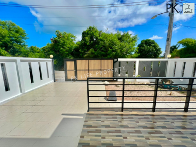 7R0274 ให้เช่าบ้านเดี่ยวสองชั้น 4 ห้องนอน3 ห้องน้ำ ราคา 30,000/เดือน โซนราไวย์