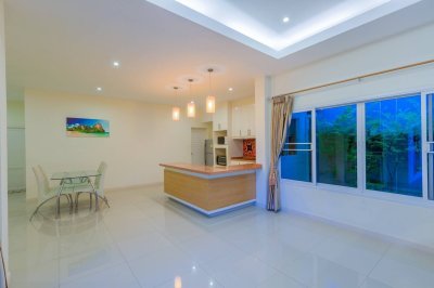 7R0281 ให้เช่า pool villa 3ห้องนอน 4ห้องน้ำ ราคา 65,000/เดือน โซนราไวย์