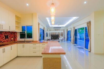 7R0281 ให้เช่า pool villa 3ห้องนอน 4ห้องน้ำ ราคา 65,000/เดือน โซนราไวย์