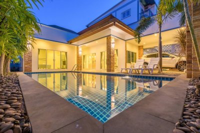 7R0281 ให้เช่า pool villa 3ห้องนอน 4ห้องน้ำ ราคา 65,000/เดือน โซนราไวย์