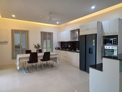 7R0302 This pool villa 2bedroom 3bathroom 75,000/month the house location at Rawai have fully furnished