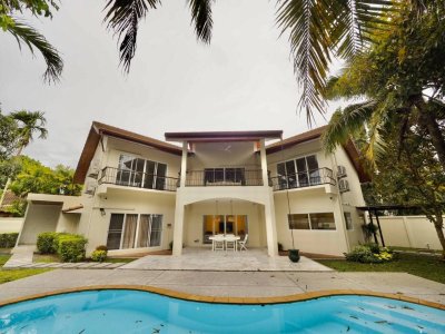 7R0320 This pool villa 5 bedroom 5 bathroom 200,000/month at Rawai