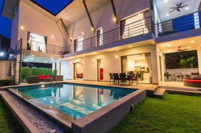 7R0325 ให้เช่า pool villa 4 ห้องนอน 4 ห้องน้ำ 130,000/เดือน เฟอร์นิเจอร์ครบครันโซนราไวย์