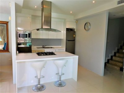 7R0330 Pool villa for rent 3bedroom 5bathroom 100,000/month at rawai