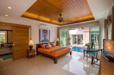 7R0344 ให้เช่า pool villa 4 ห้องนอน 4ห้องน้ำ ราคา 130,000/เดือน โซนราไวย์